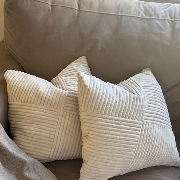 NEW Set of 2 Decorative Throw Pillow Covers 18x18 - Picture 2 of 8